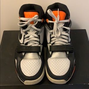 Nike Air Trainer SCIIGrey/Black Total Org Size 8.5